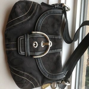 Black Coach Purse with Coach Owl keychain